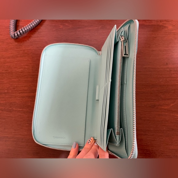 Tiffany & Co wallet - Picture 4 of 4